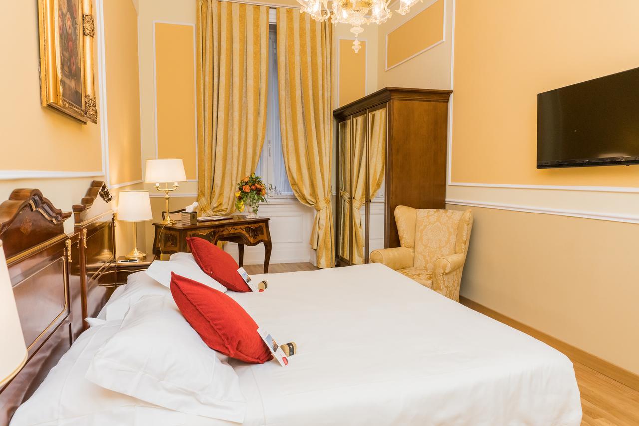 ג'נובה Hotel Bristol Palace חדר תמונה